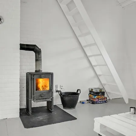 2 Bedroom Beautiful In Ebeltoft